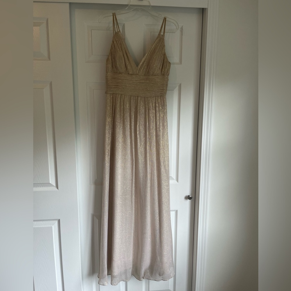Macy’s - OC by OC - US size 6 - gold sleeveless evening gown